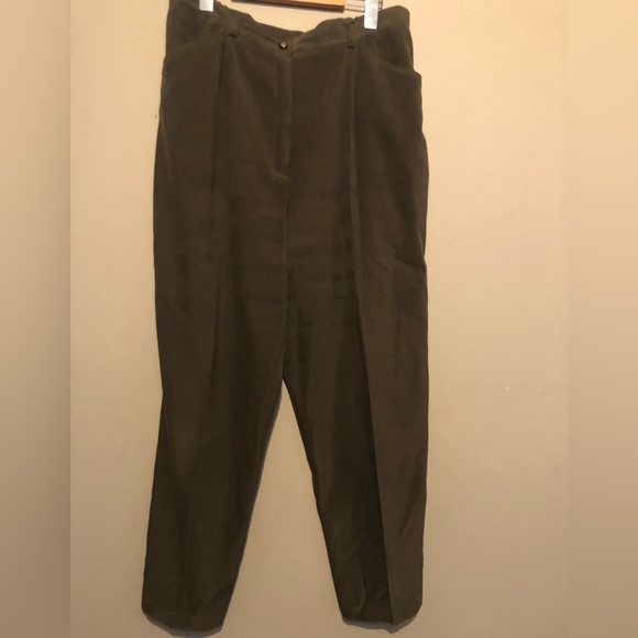 SAG HARBOR Vintage Suede-Like Vest & Slacks Set - Picture 3 of 11